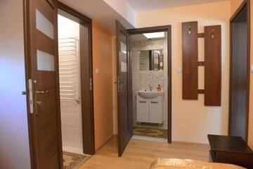 Фото номера Четырехместный номер Отели типа «постель и завтрак» Hotelik Pod Lwami г. Małaszewicze Duże 4